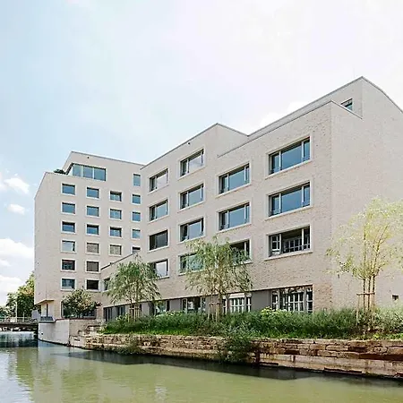 Mavo Hospitality Esslingen Berliner Strasse מלון דירות 3*