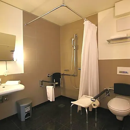 Mavo Hospitality Esslingen Berliner Strasse מלון דירות